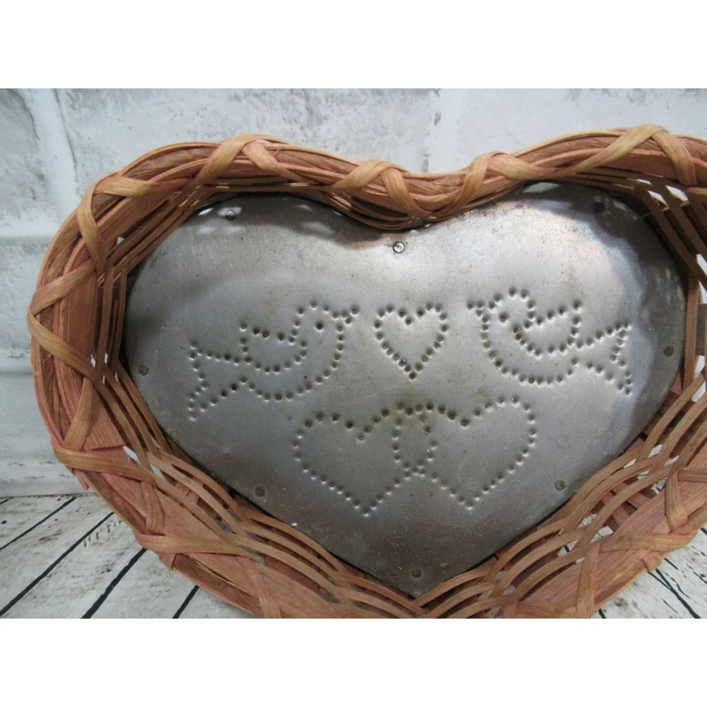 Splint Oak Heart Basket North Carolina Tin Punch birds hearts primitive vintage